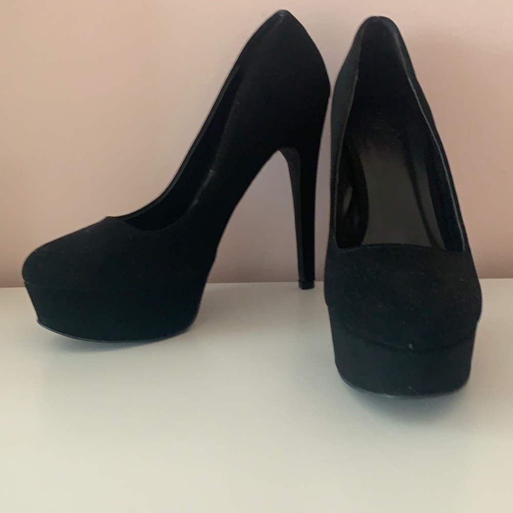 Black Velvet High Heels